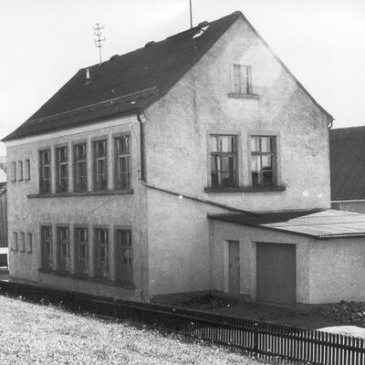 Schule in Gleiritsch 1888
