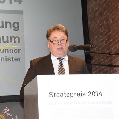 Minister Helmut Brunner